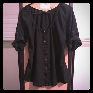 Black 3/4 Sleeve Too